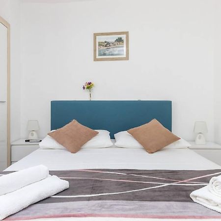 Peruzovic Rooms 1 Сплит Екстериор снимка