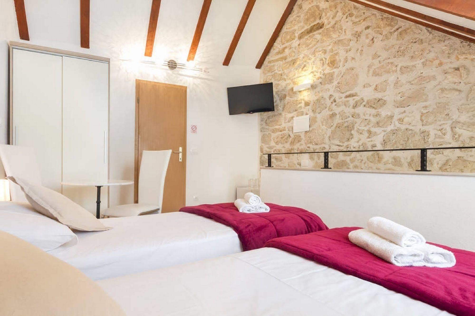 Peruzovic Rooms 1 Сплит Екстериор снимка