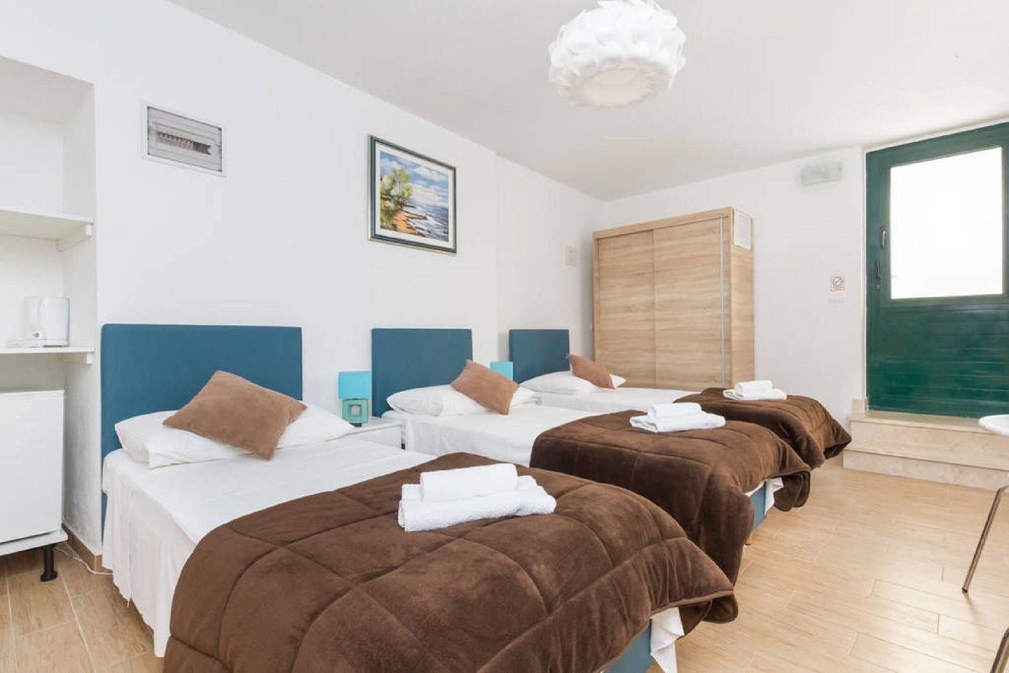 Peruzovic Rooms 1 Сплит Екстериор снимка